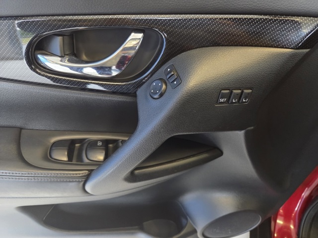 used 2020 Nissan Rogue car, priced at $20,577