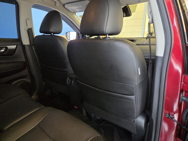 used 2020 Nissan Rogue car, priced at $20,577