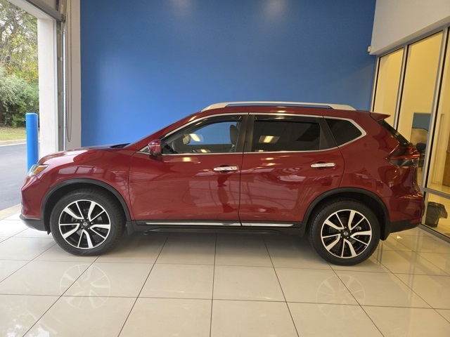 used 2020 Nissan Rogue car, priced at $20,577