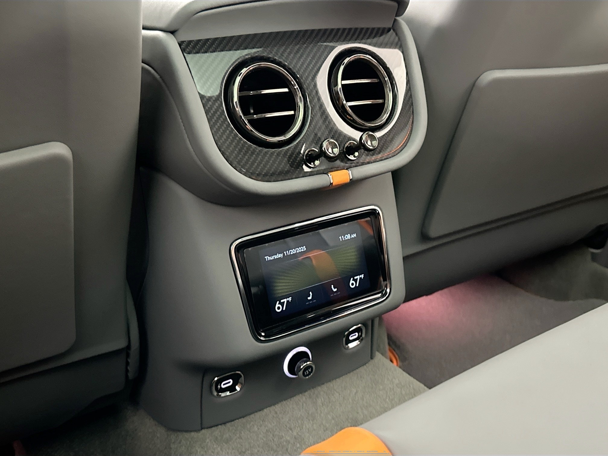 new 2026 Bentley Bentayga car