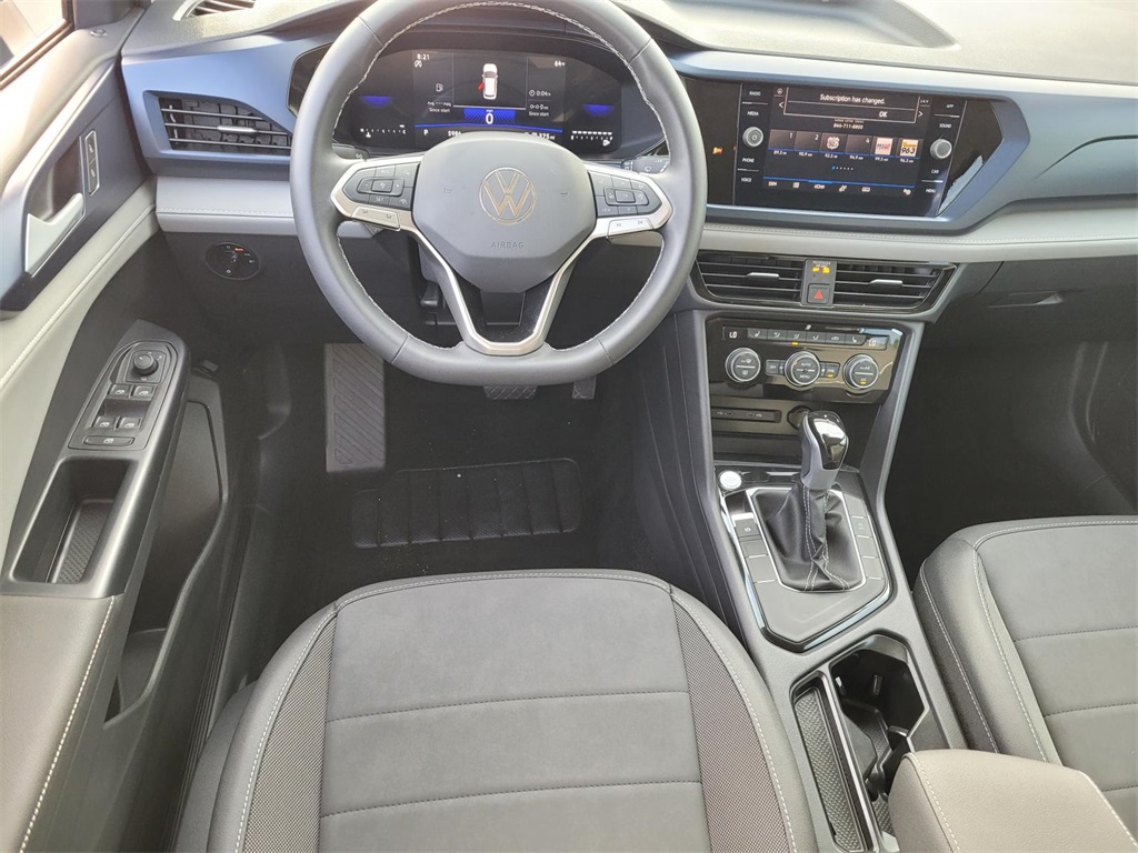 used 2024 Volkswagen Taos car