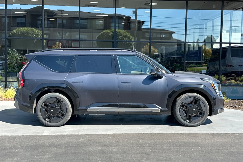new 2026 Kia EV9 car, priced at $67,809