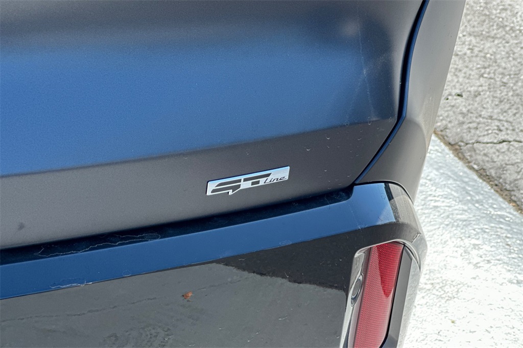 new 2026 Kia EV9 car, priced at $67,809