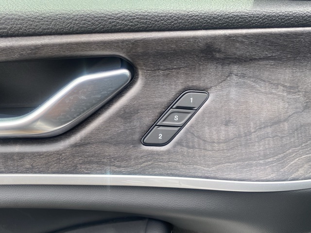 new 2025 Jeep Grand Cherokee L car, priced at $49,942