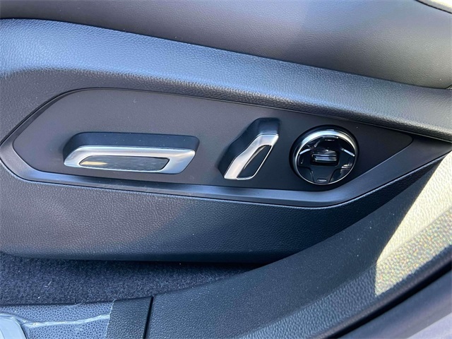 new 2025 Acura RDX car, priced at $55,800