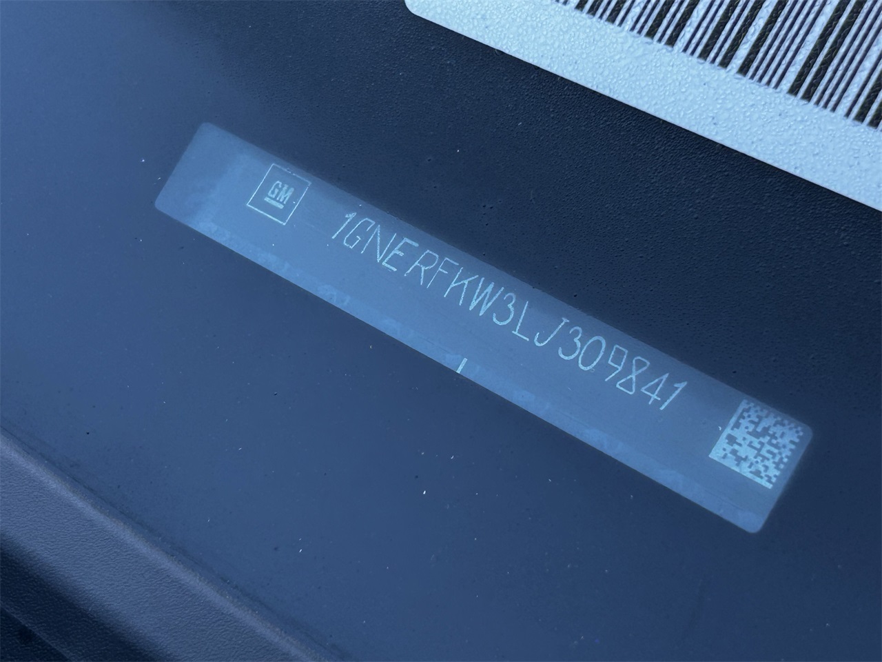 used 2020 Chevrolet Traverse car, priced at $16,476