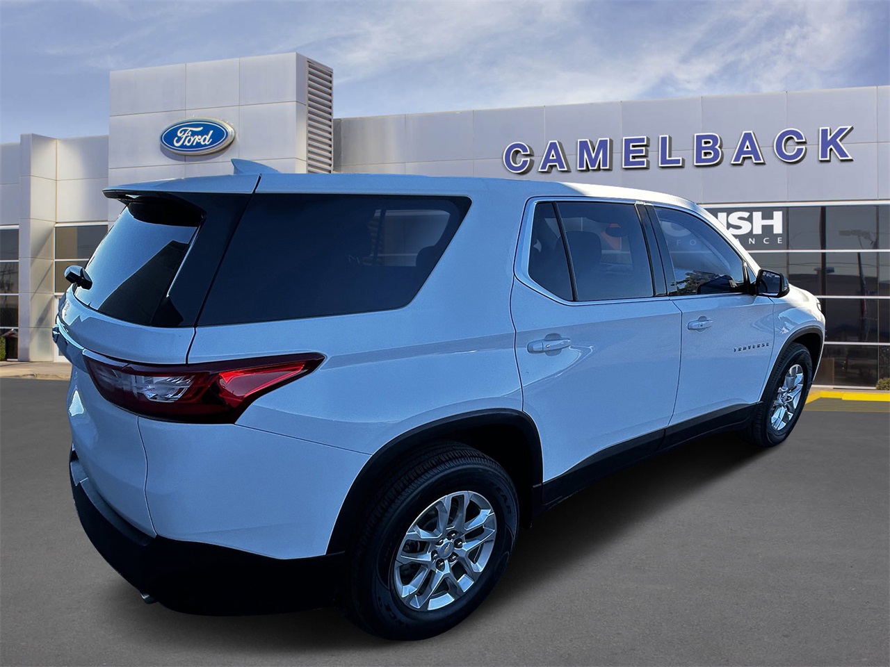 used 2020 Chevrolet Traverse car, priced at $16,476