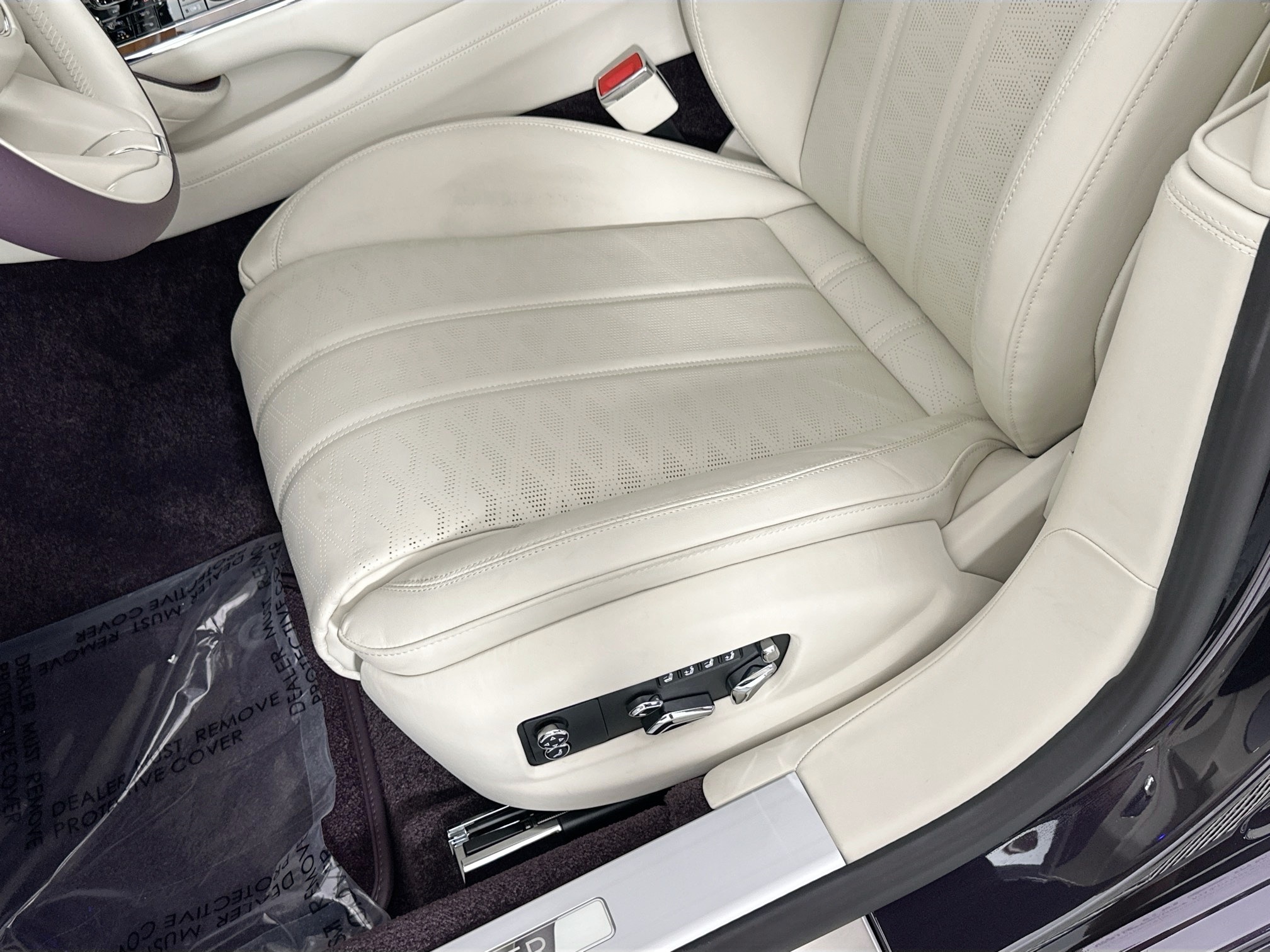 new 2025 Bentley Flying Spur car