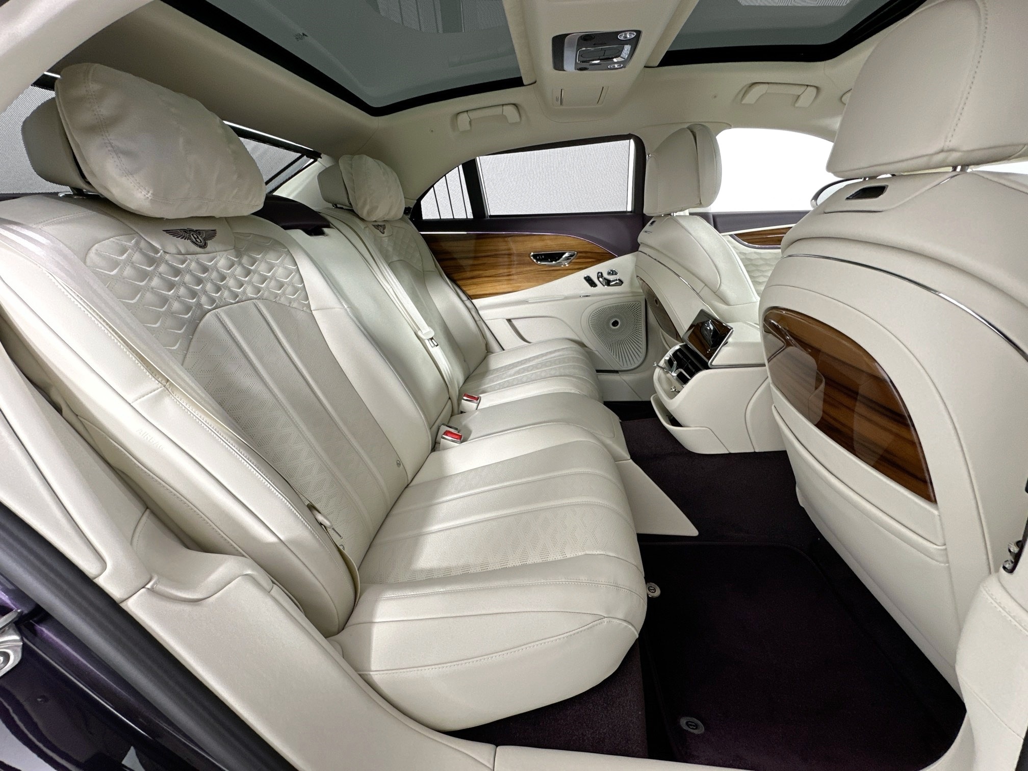 new 2025 Bentley Flying Spur car