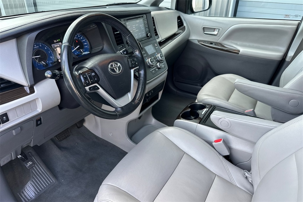 used 2020 Toyota Sienna car, priced at $32,989