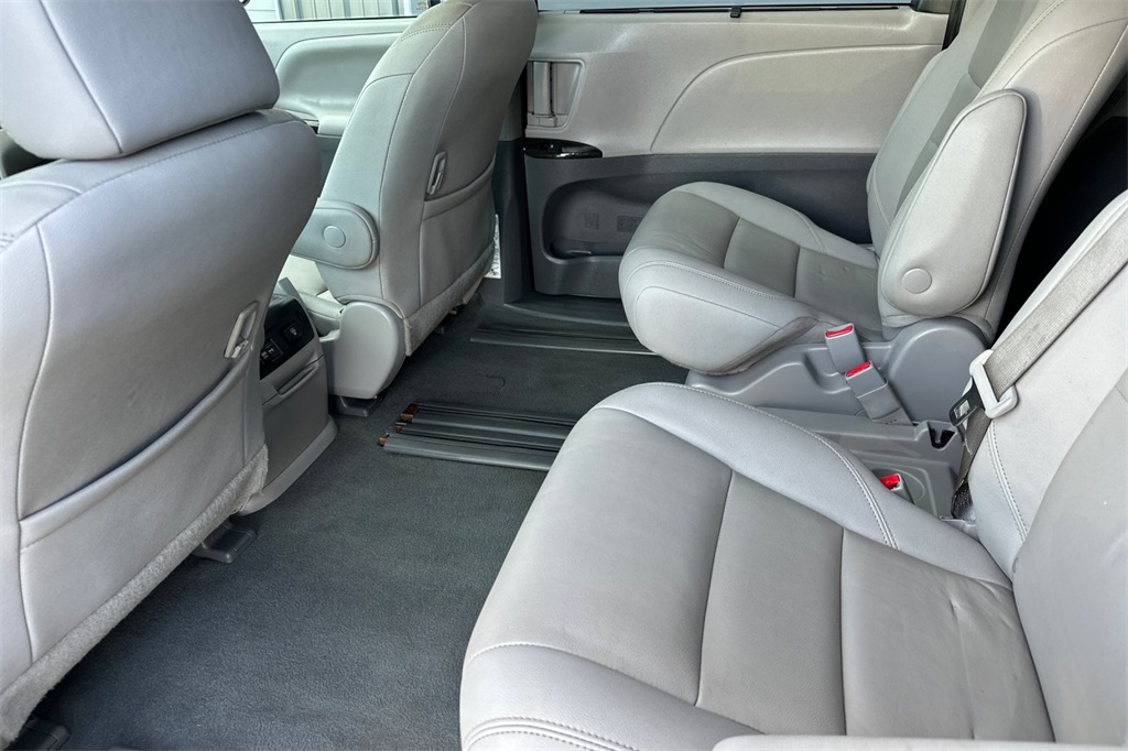 used 2020 Toyota Sienna car, priced at $32,989