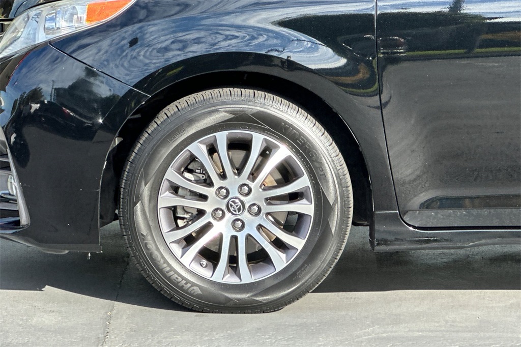 used 2020 Toyota Sienna car, priced at $32,989