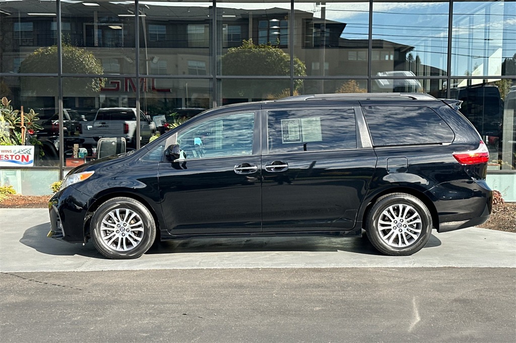 used 2020 Toyota Sienna car, priced at $32,989