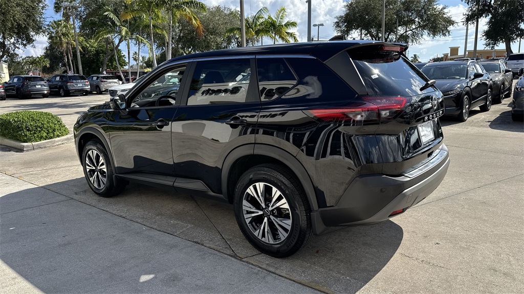 used 2022 Nissan Rogue car, priced at $15,991