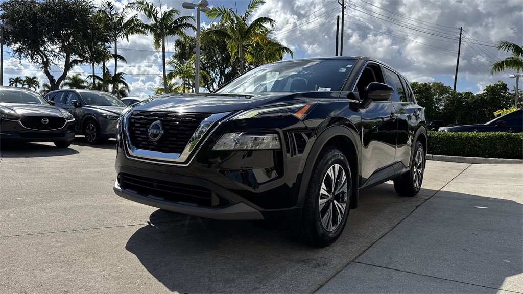 used 2022 Nissan Rogue car, priced at $15,991