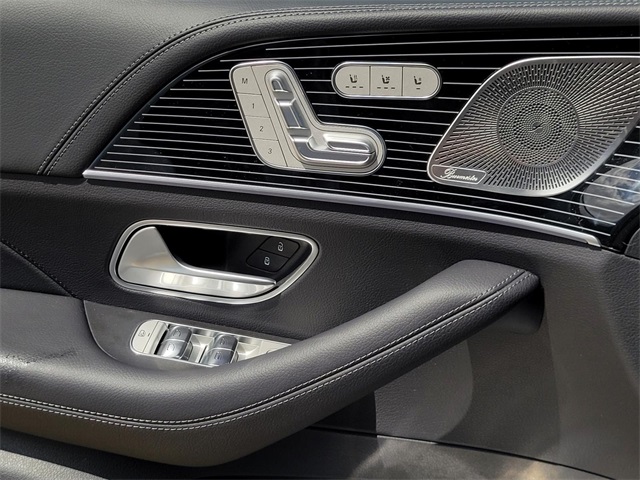 new 2025 Mercedes-Benz GLS car, priced at $124,800