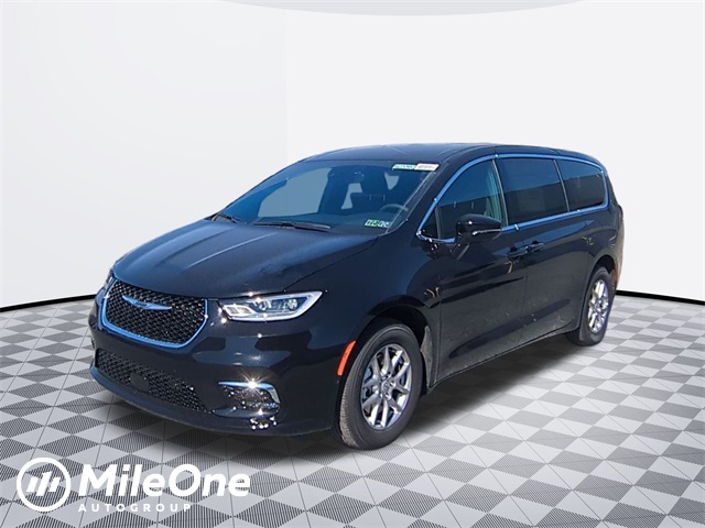new 2026 Chrysler Pacifica car, priced at $42,695