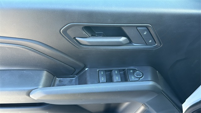 new 2025 Chevrolet Colorado car, priced at $33,495