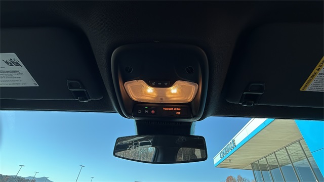 new 2025 Chevrolet Colorado car, priced at $33,495