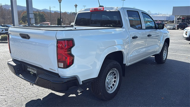 new 2025 Chevrolet Colorado car, priced at $33,495