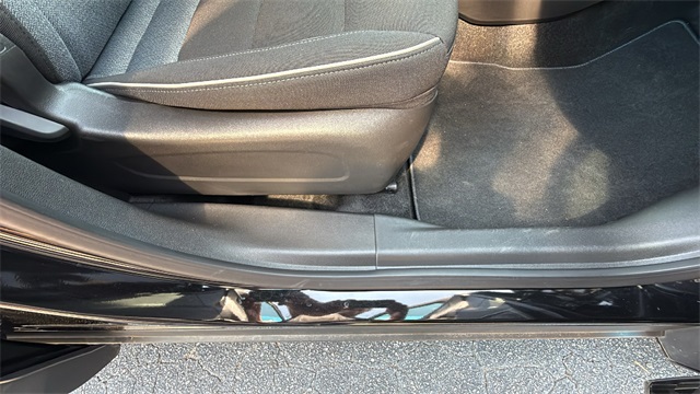 new 2025 Chevrolet TrailBlazer car, priced at $28,970