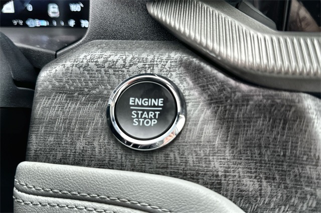 new 2025 Ford Explorer car, priced at $60,640