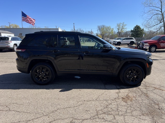 used 2024 Jeep Grand Cherokee car, priced at $35,000