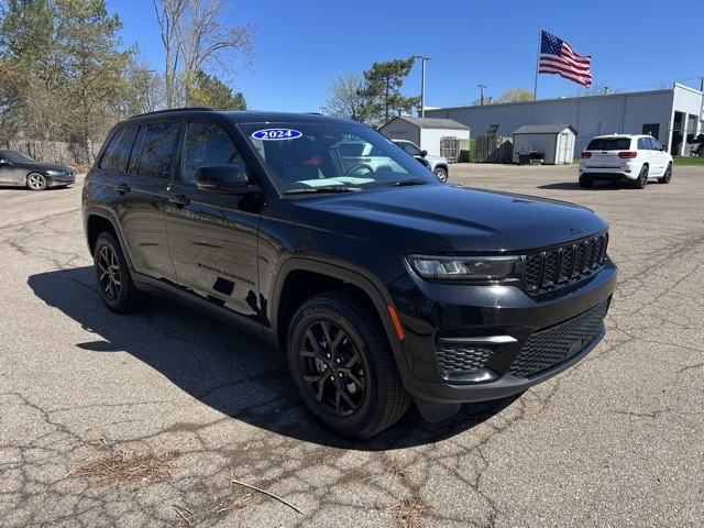 used 2024 Jeep Grand Cherokee car, priced at $35,000