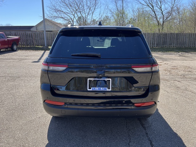 used 2024 Jeep Grand Cherokee car, priced at $35,000
