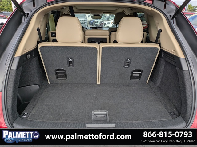 used 2022 Acura MDX car, priced at $32,899
