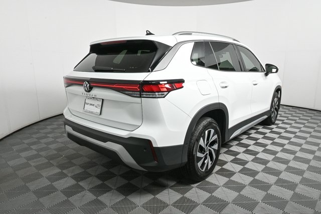 new 2025 Volkswagen Tiguan car, priced at $32,501