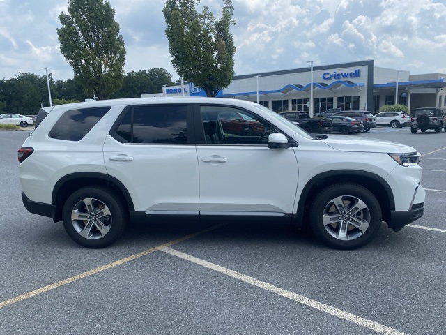 new 2025 Honda Pilot car, priced at $47,505