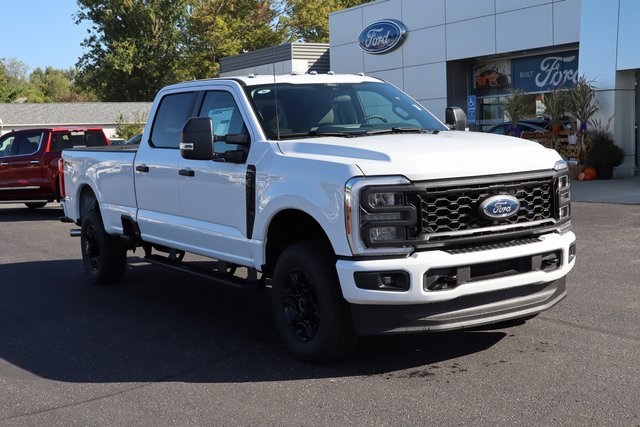 new 2026 Ford F-350SD car, priced at $62,972