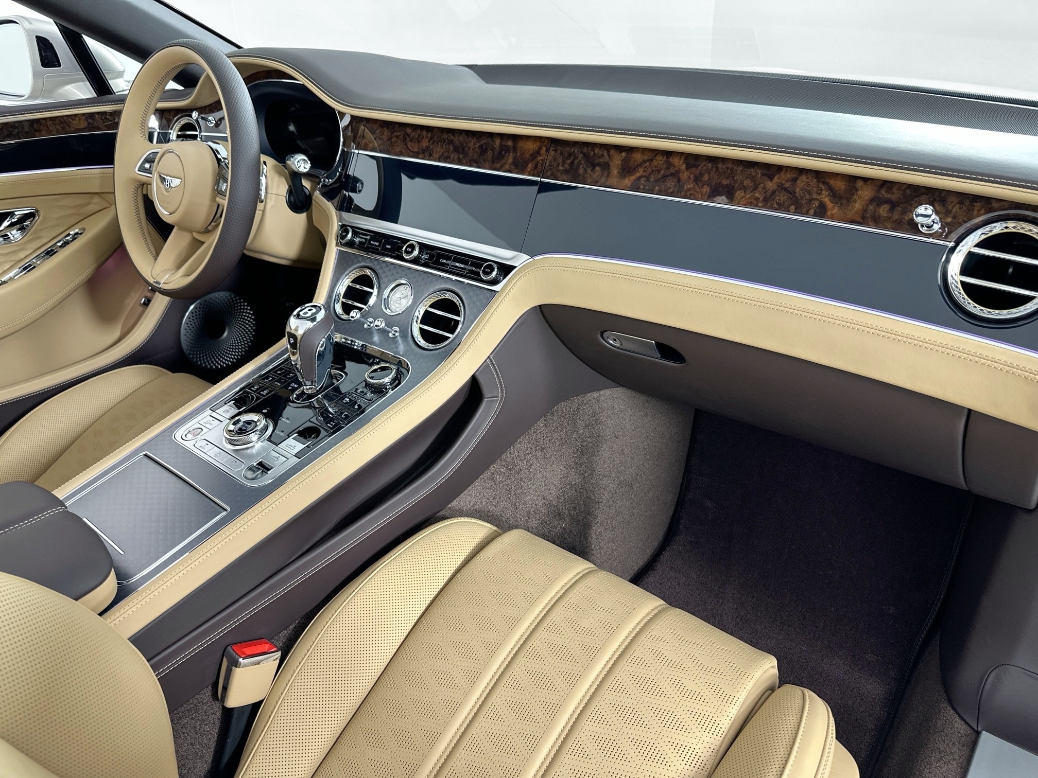 new 2026 Bentley Continental GTC car