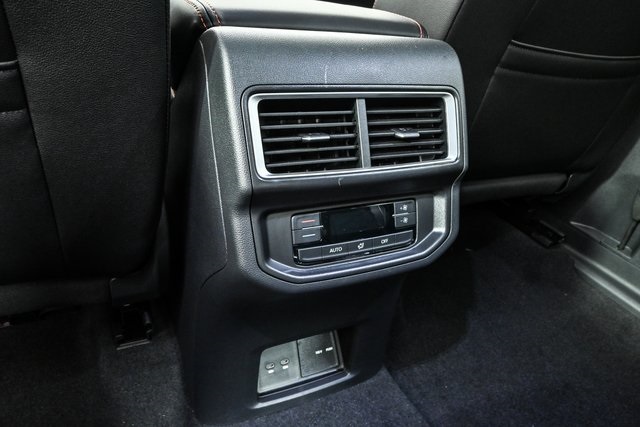 new 2025 Volkswagen Atlas car, priced at $49,912