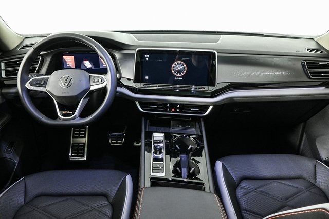 new 2025 Volkswagen Atlas car, priced at $49,912