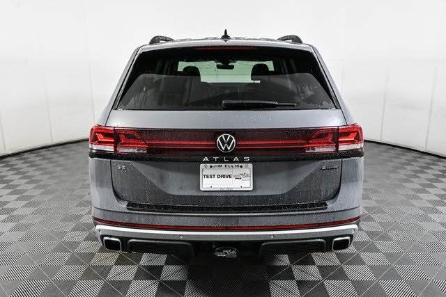 new 2025 Volkswagen Atlas car, priced at $49,912