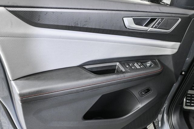 new 2025 Volkswagen Atlas car, priced at $49,912