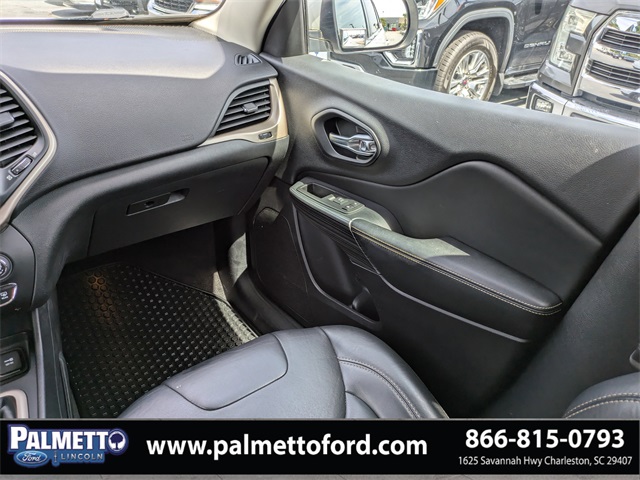 used 2018 Jeep Compass car, priced at $13,738