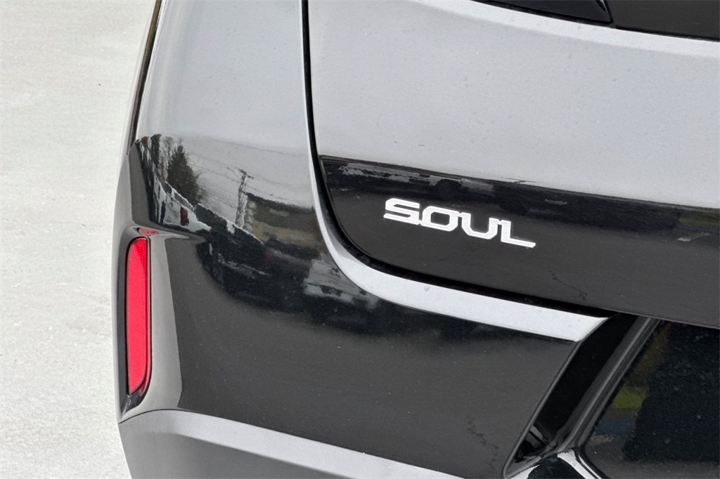 used 2023 Kia Soul car, priced at $19,937