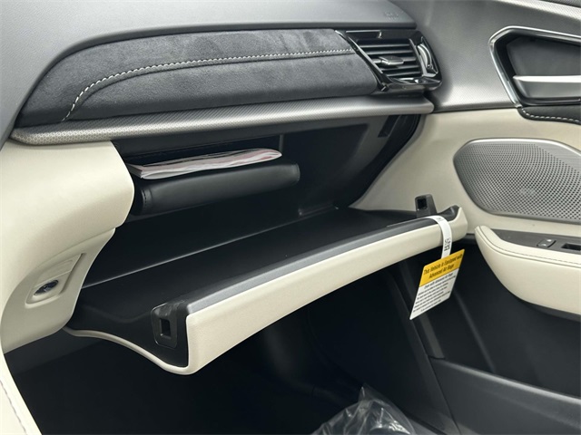 new 2025 Acura RDX car, priced at $56,400