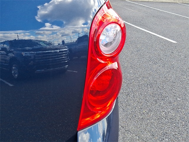 used 2015 Chevrolet Equinox car, priced at $10,950