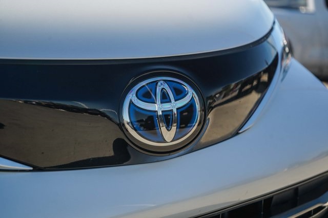 used 2024 Toyota Sienna car, priced at $51,492