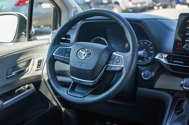 used 2024 Toyota Sienna car, priced at $51,492