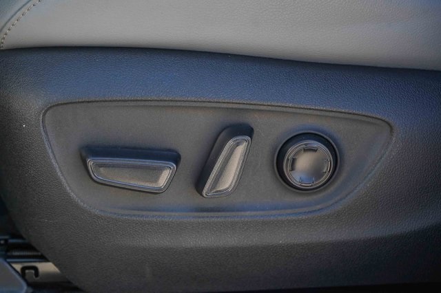 used 2024 Toyota Sienna car, priced at $51,492