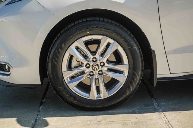used 2024 Toyota Sienna car, priced at $51,492
