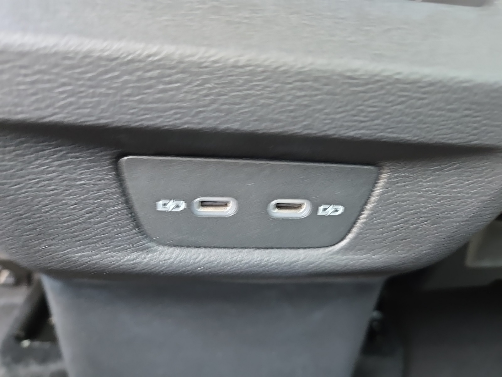 new 2025 Volkswagen Tiguan car, priced at $33,586