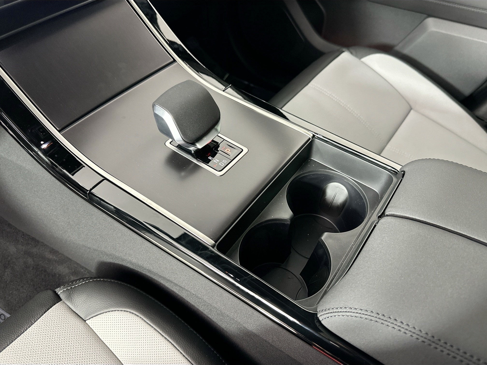 new 2026 Land Rover Range Rover Velar car, priced at $72,652