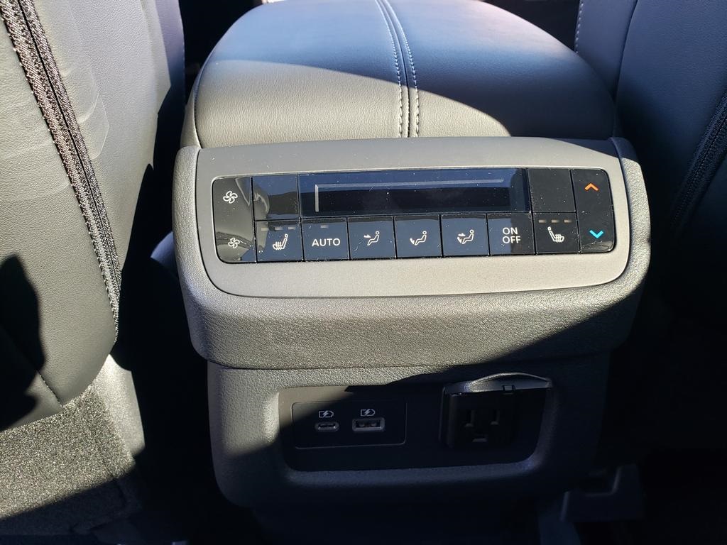 new 2025 Nissan Pathfinder car, priced at $45,473