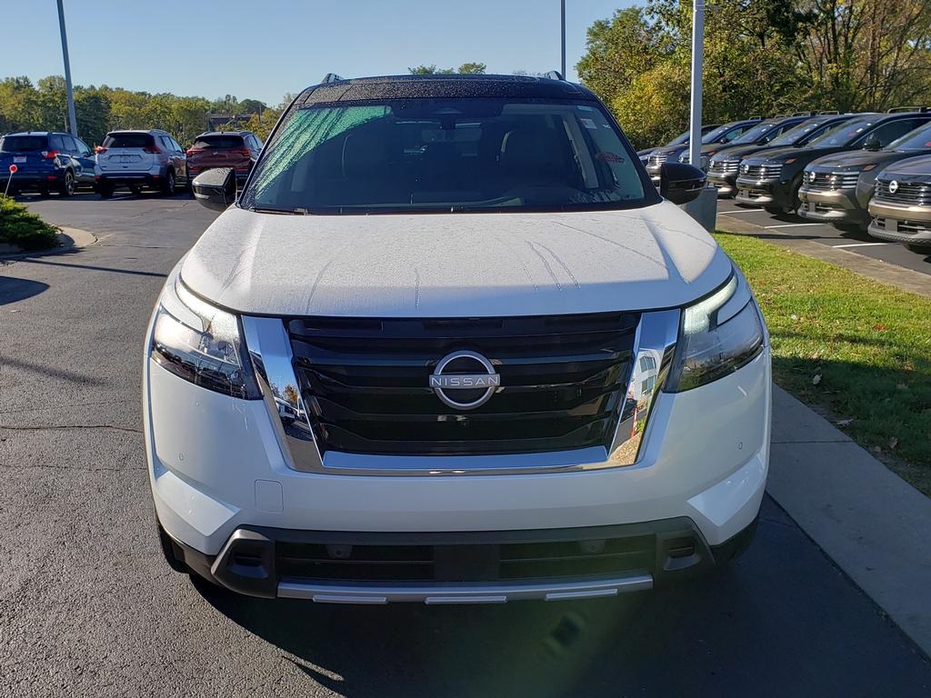 new 2025 Nissan Pathfinder car, priced at $45,473